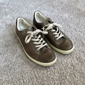 ECCO Leather Sneaker Taupe EU Size 38 US Size 7